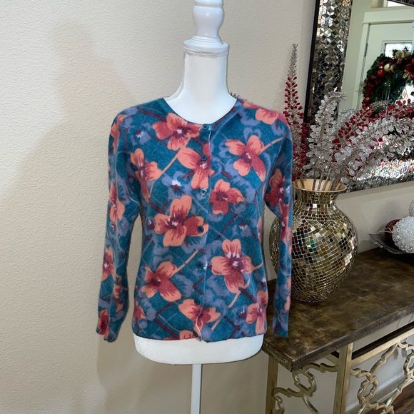 Suchada flowery Angora and Lana sweater - Picture 6 of 15